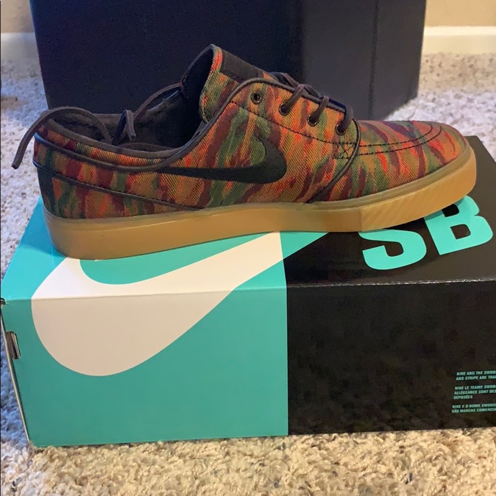 Nike Zoom Stefan Janoski CNVS PRM sz 9